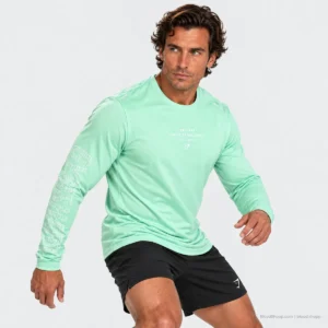 Playera Gymshark Conditioning Goods verde manga larga talla S en uso